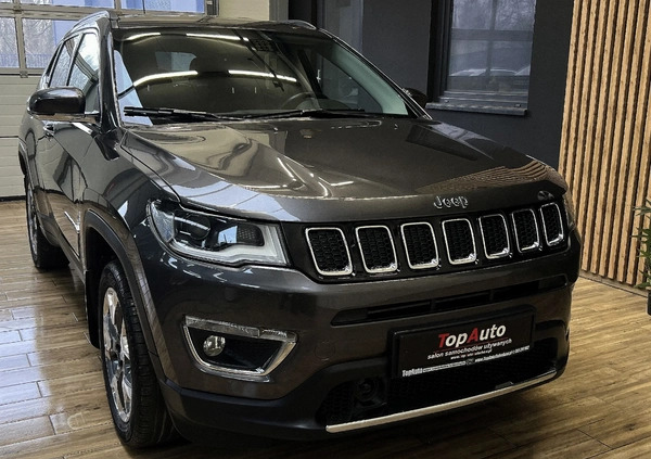 Jeep Compass cena 85900 przebieg: 92000, rok produkcji 2018 z Tczew małe 781